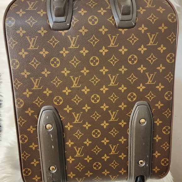 Monogram Louis Vuitton Pegase 45 - Picture 6 of 17